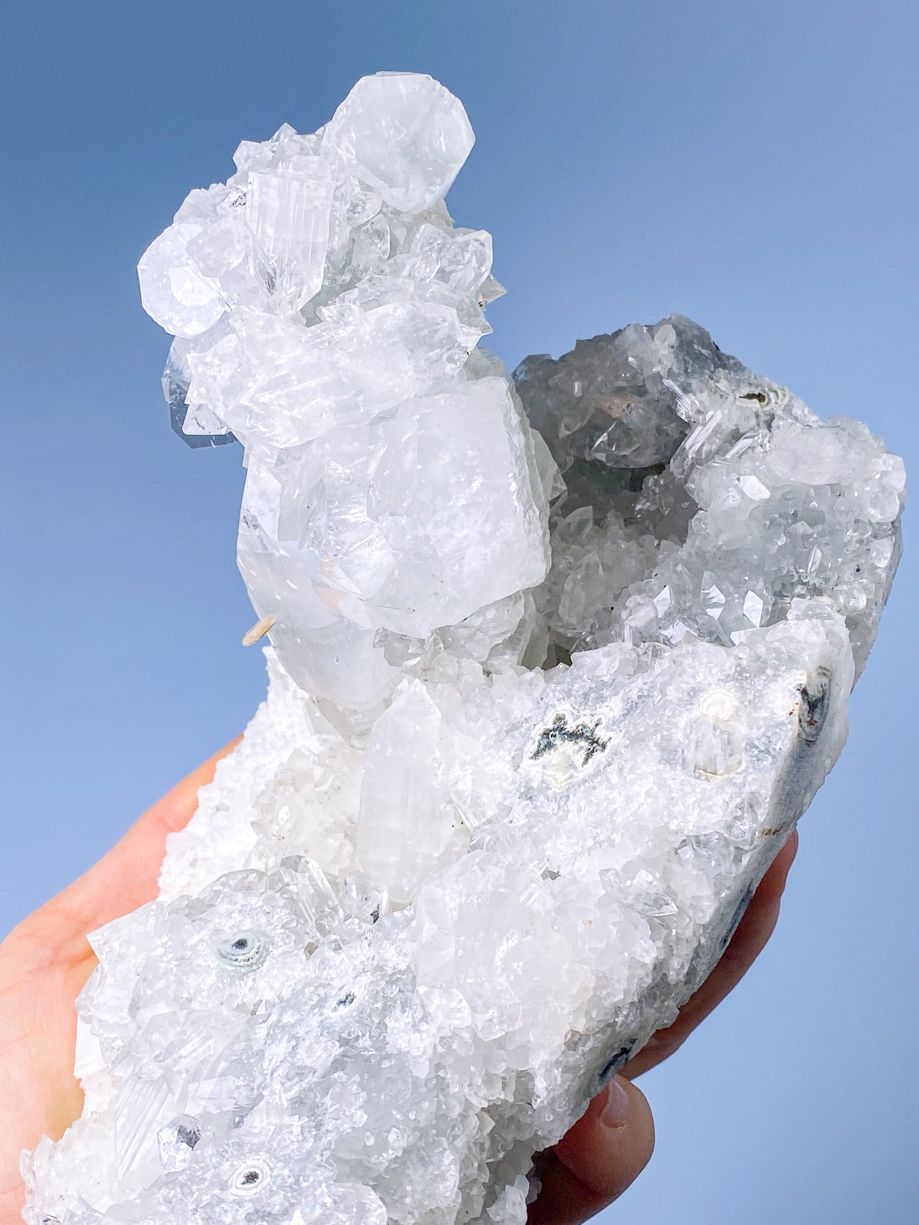 Kæmpe Apophyllit Klynge (Nr. 110)