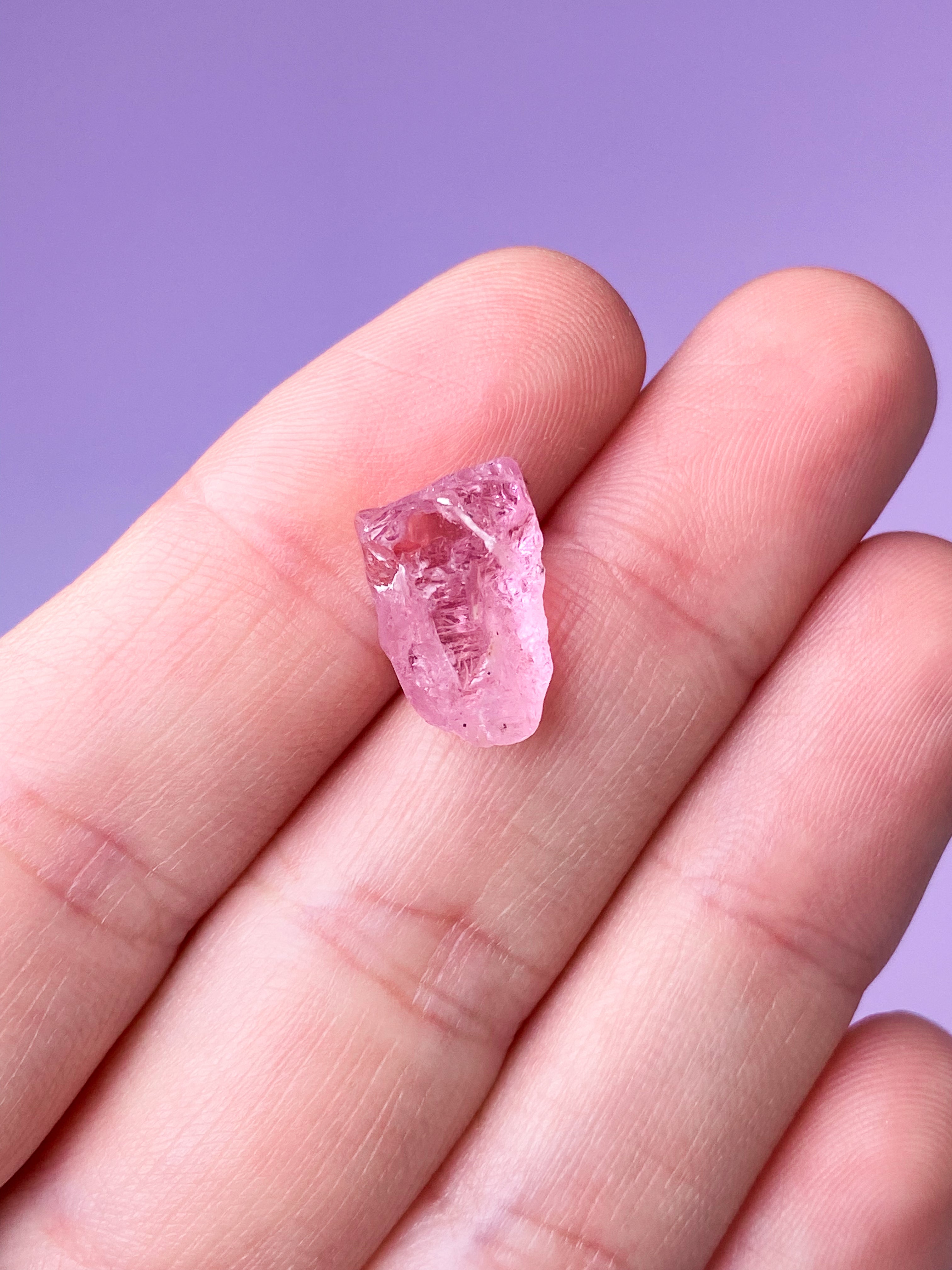 Pink Turmalin Rå (Nr. 9) Eksklusiv Kvalitet
