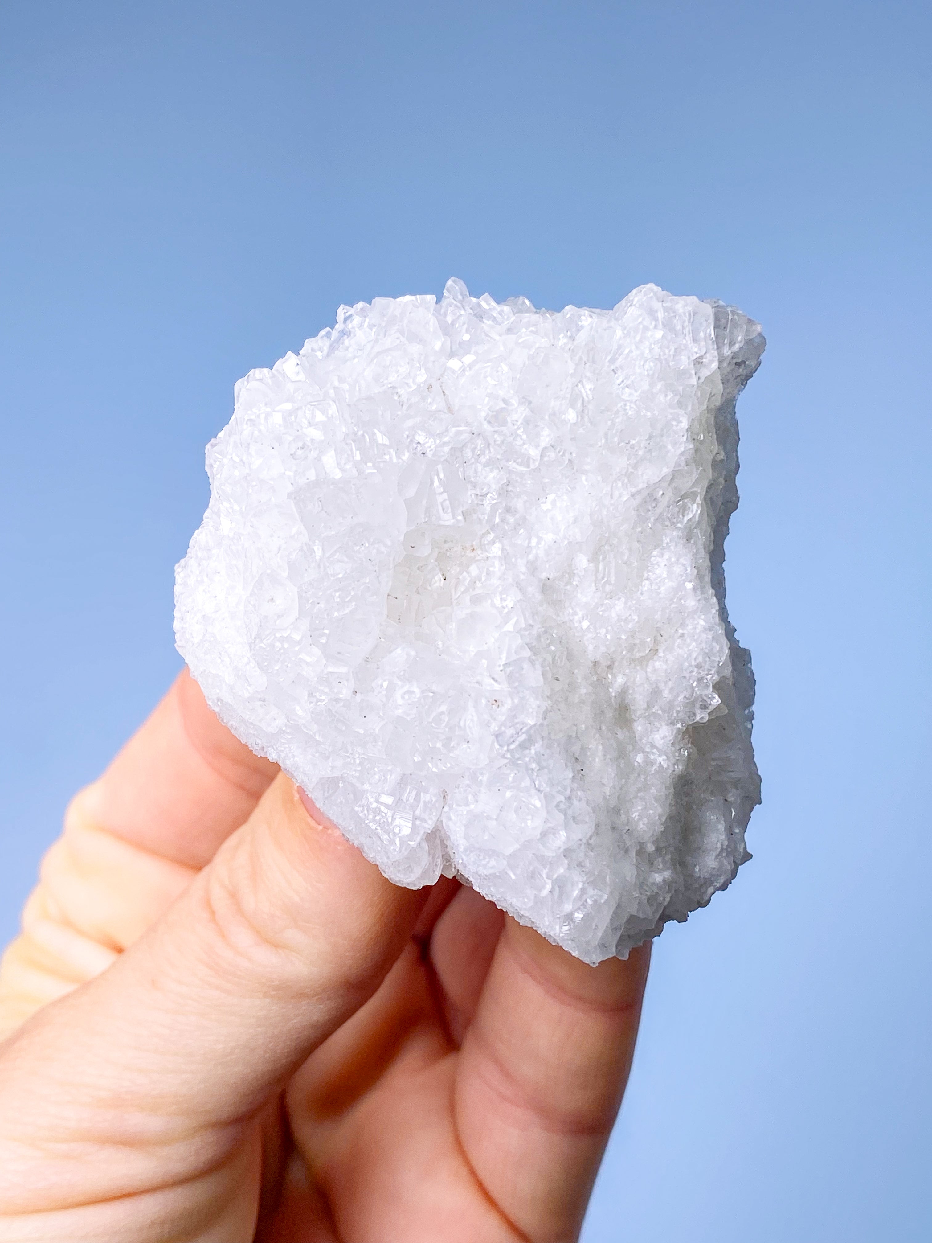 Hvid Aragonit Klynge (Nr. 18)