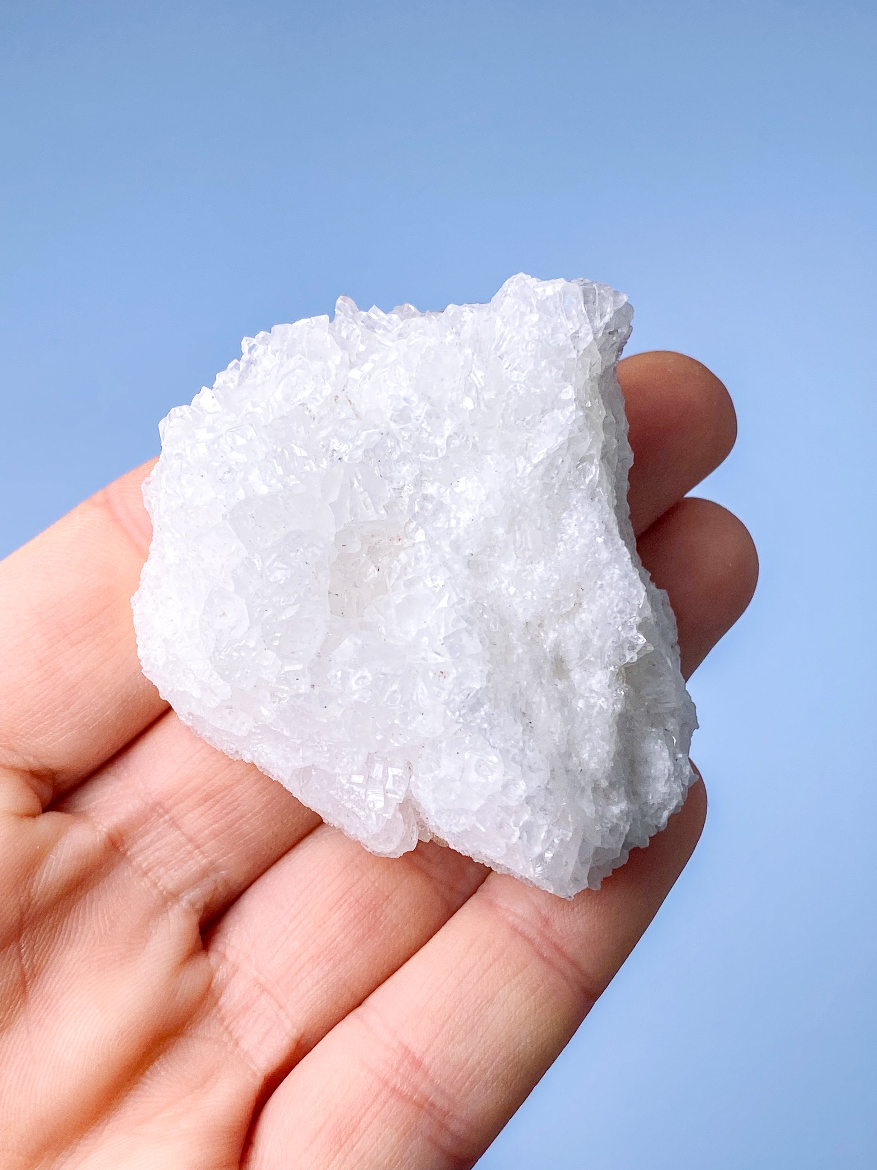 Hvid Aragonit Klynge (Nr. 18)