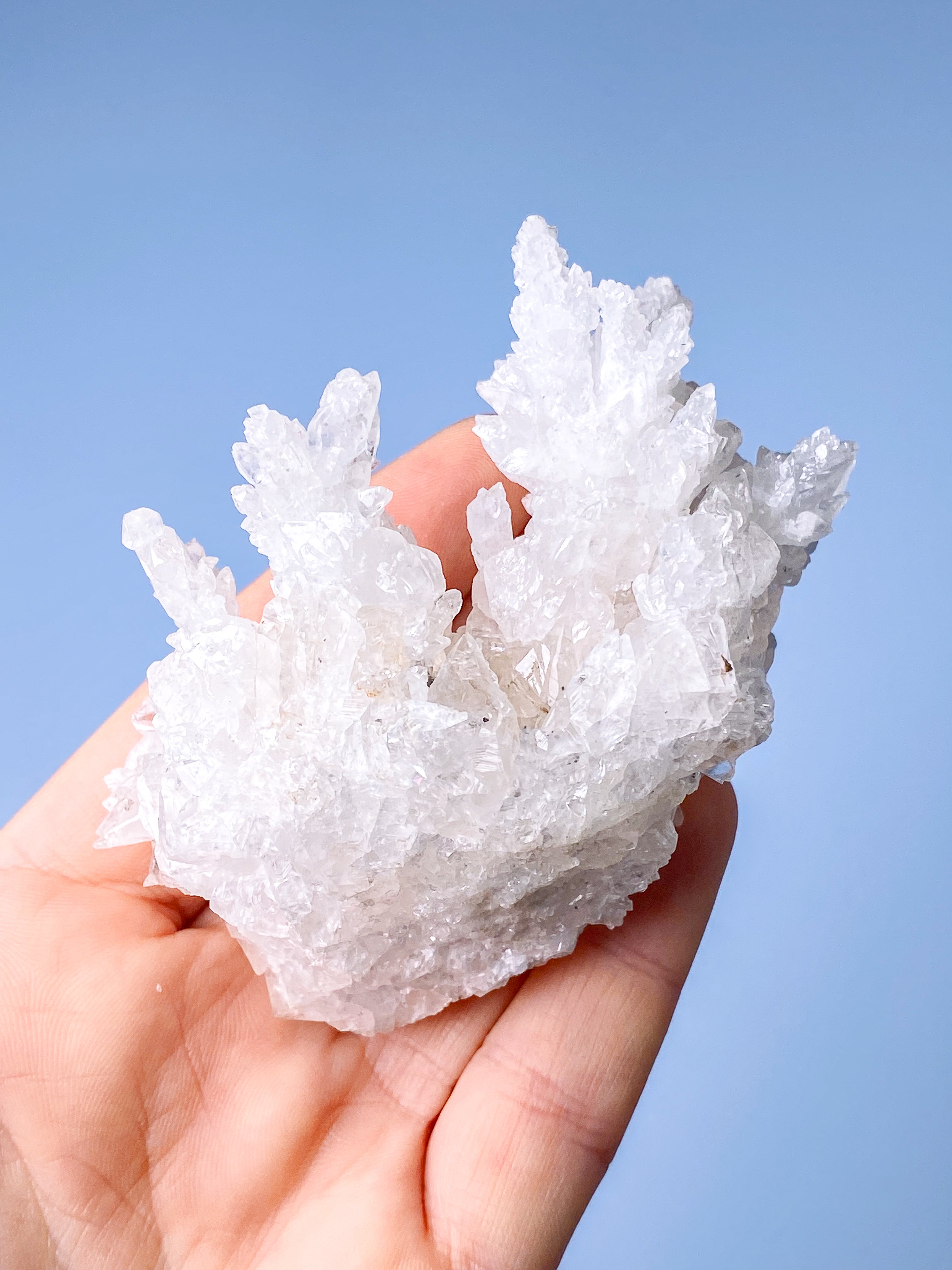 Hvid Aragonit Klynge (Nr. 19)