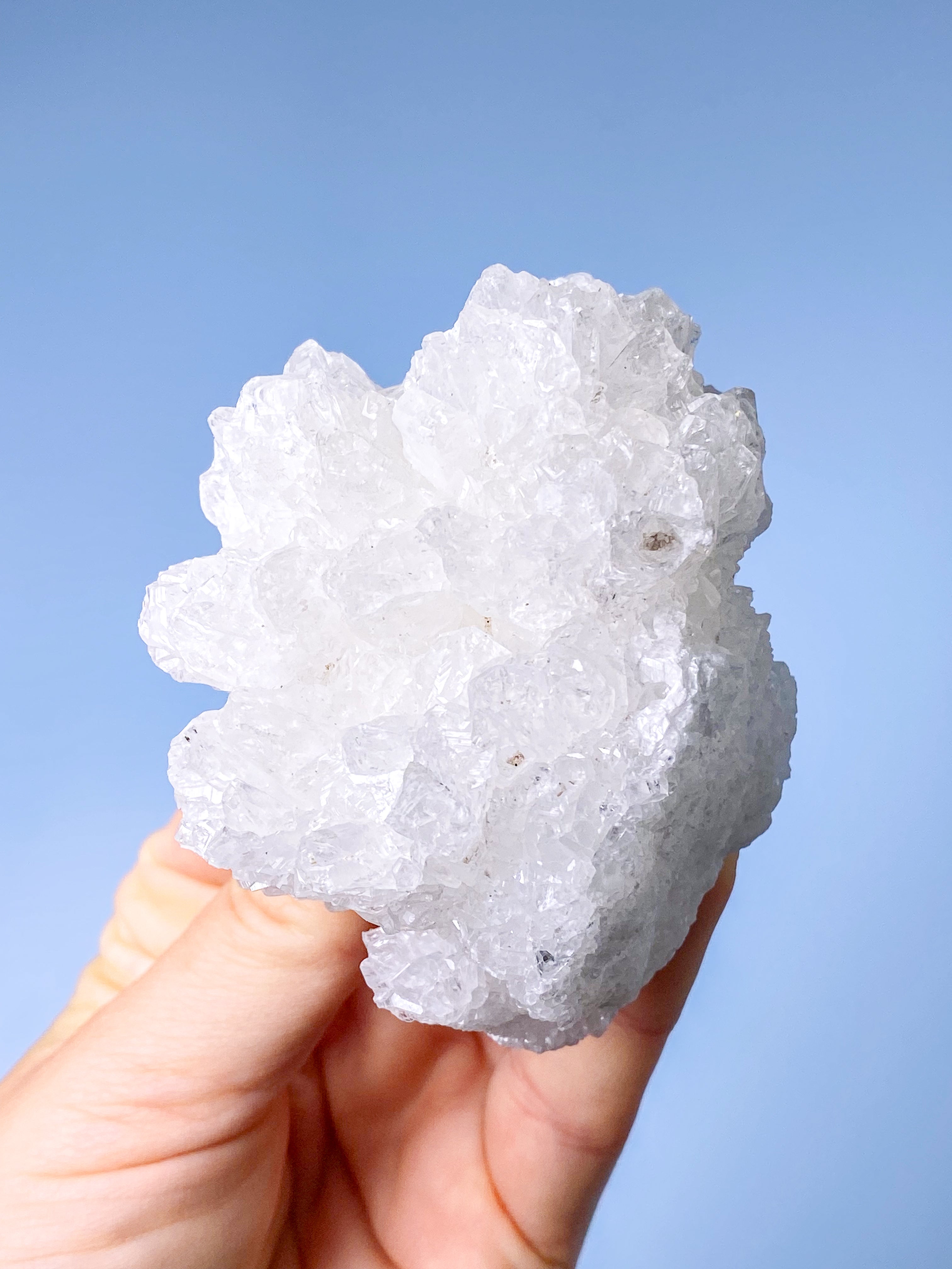 Hvid Aragonit Klynge (Nr. 22)