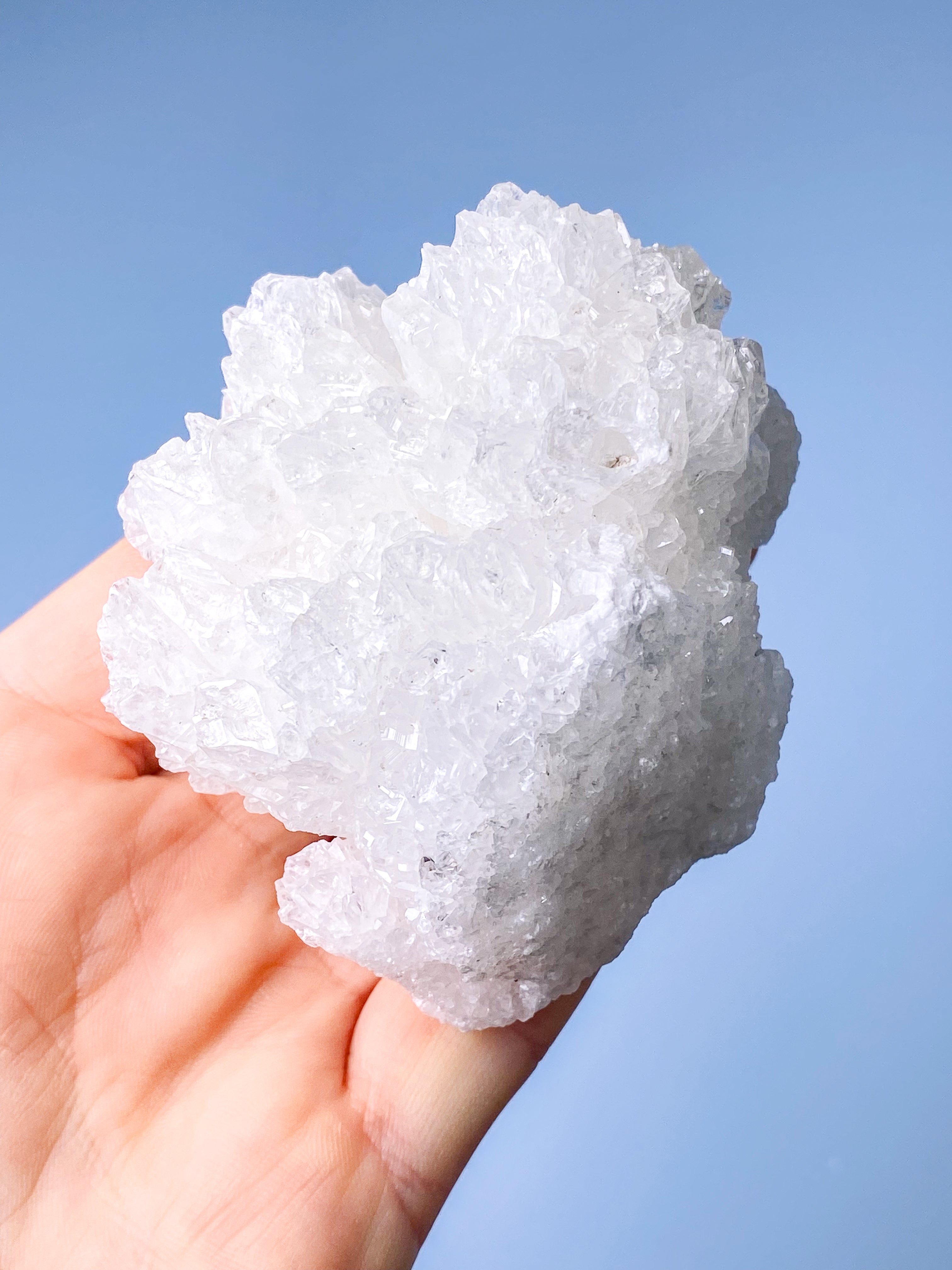 Hvid Aragonit Klynge (Nr. 22)