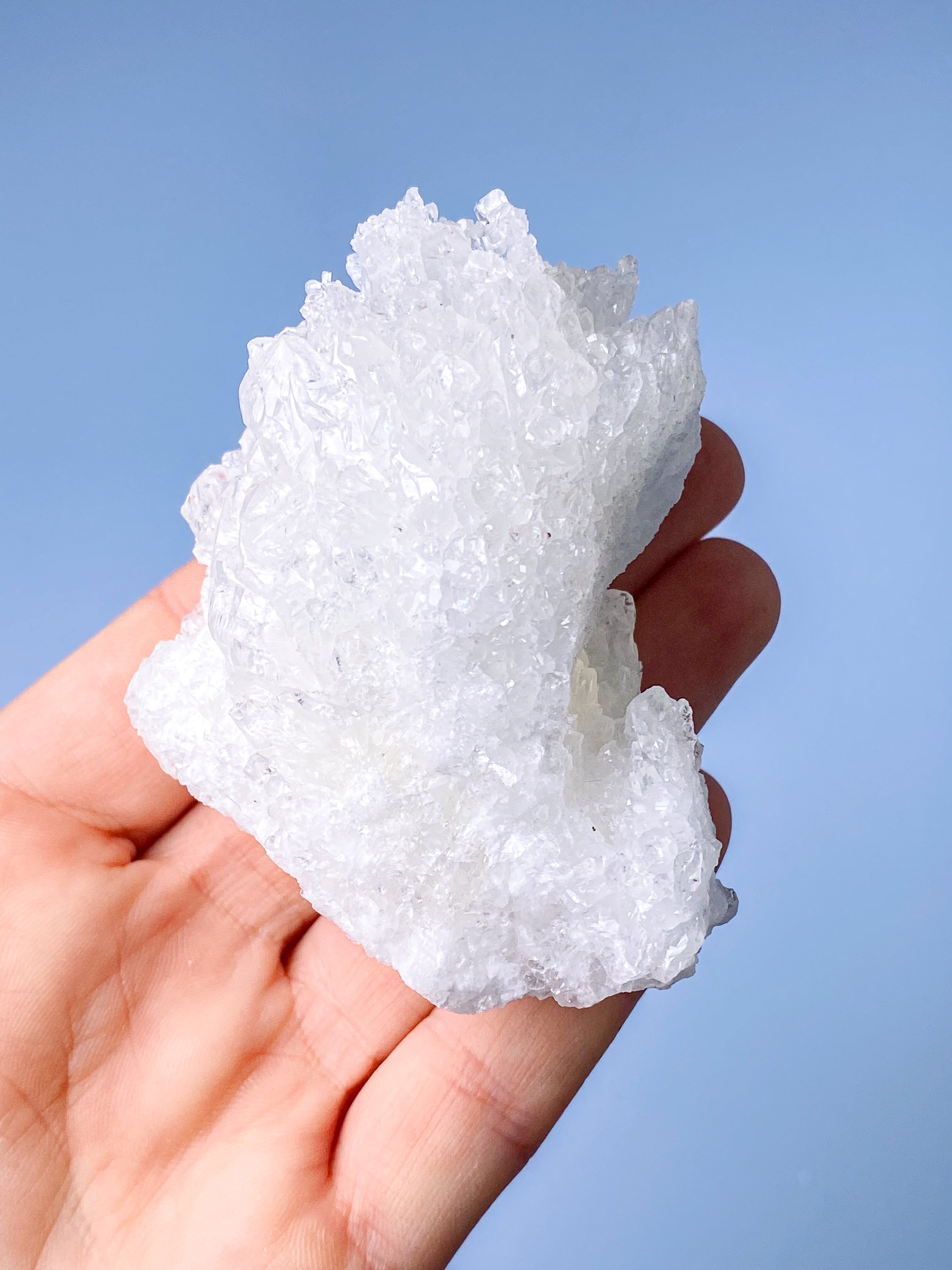 Hvid Aragonit Klynge (Nr. 23)