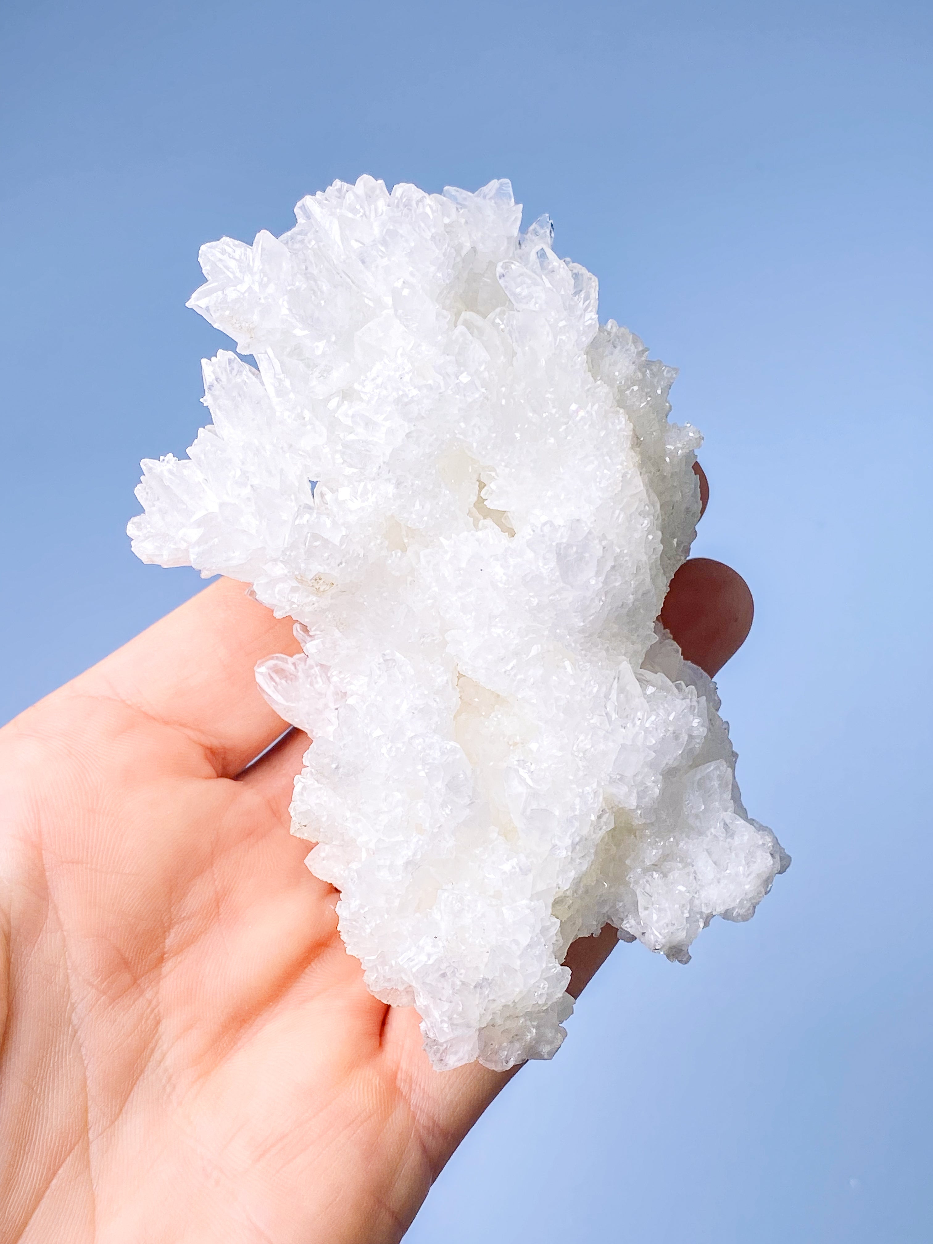 Hvid Aragonit Klynge (Nr. 26)