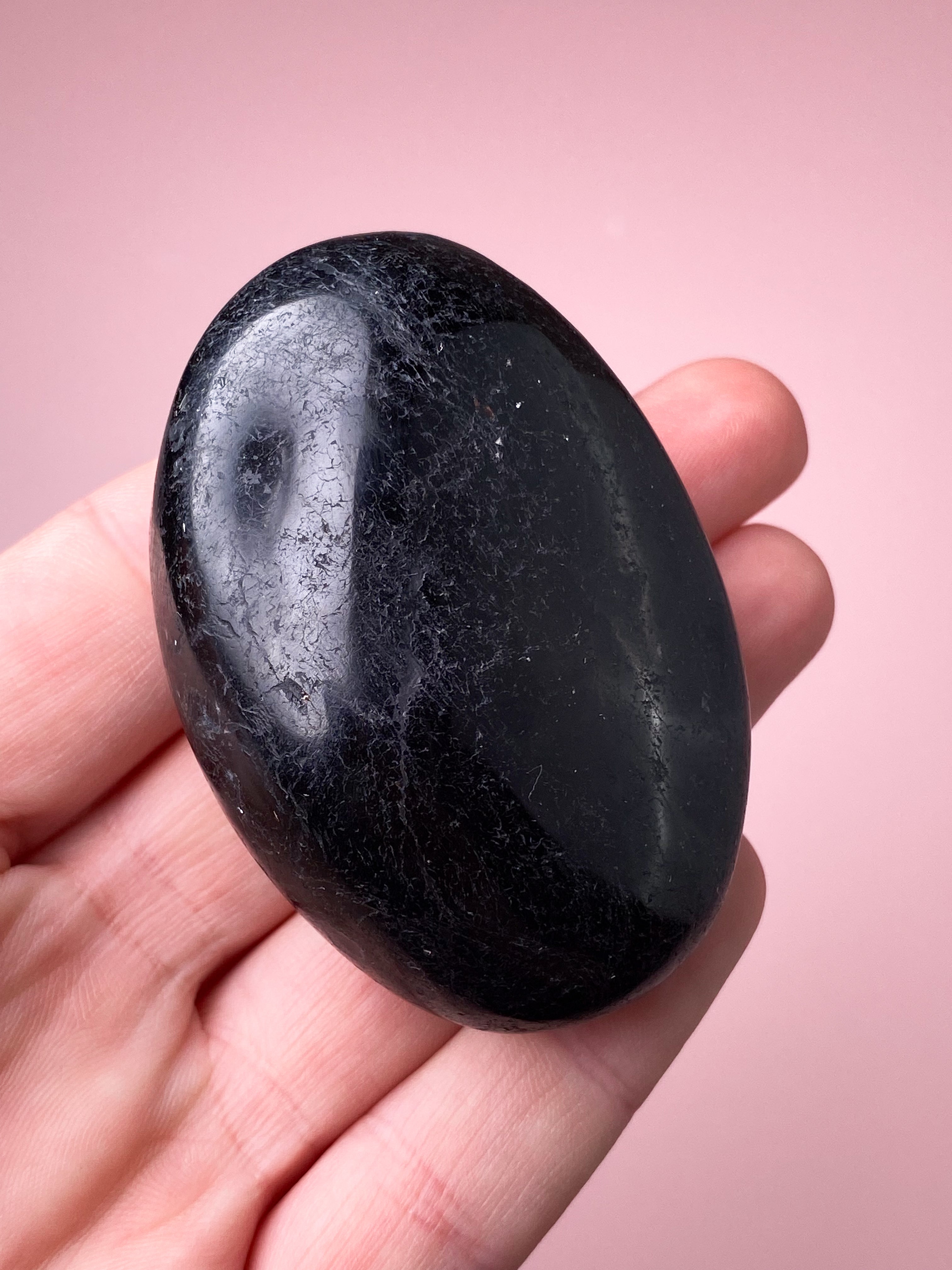 Sort Turmalin Palmstone (Nr. 8)