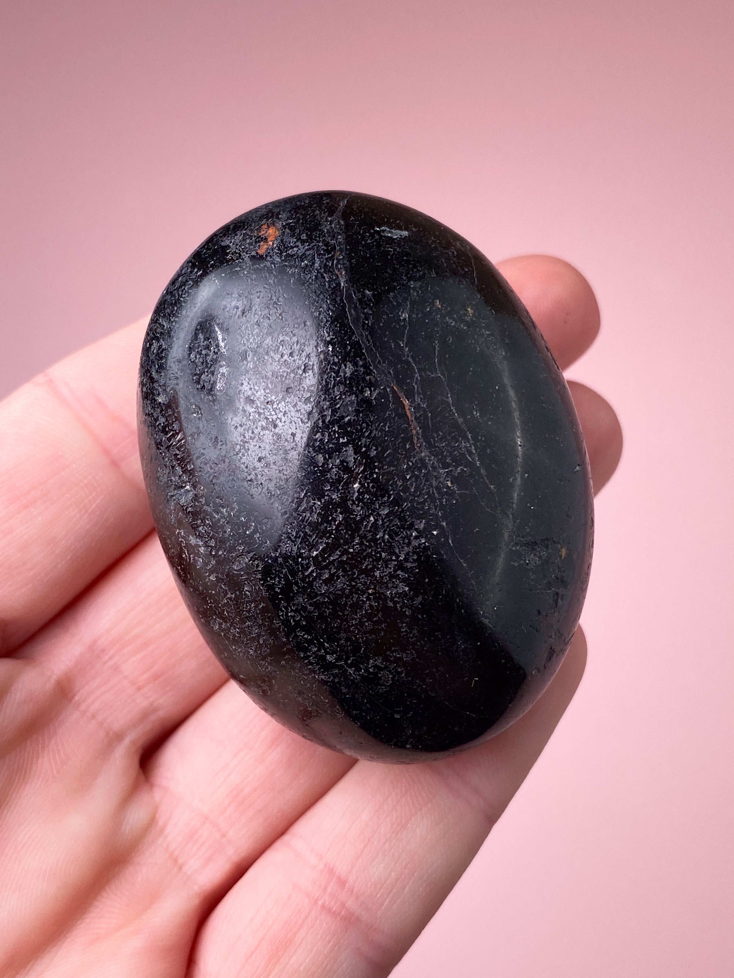 Sort Turmalin Palmstone (Nr. 9)