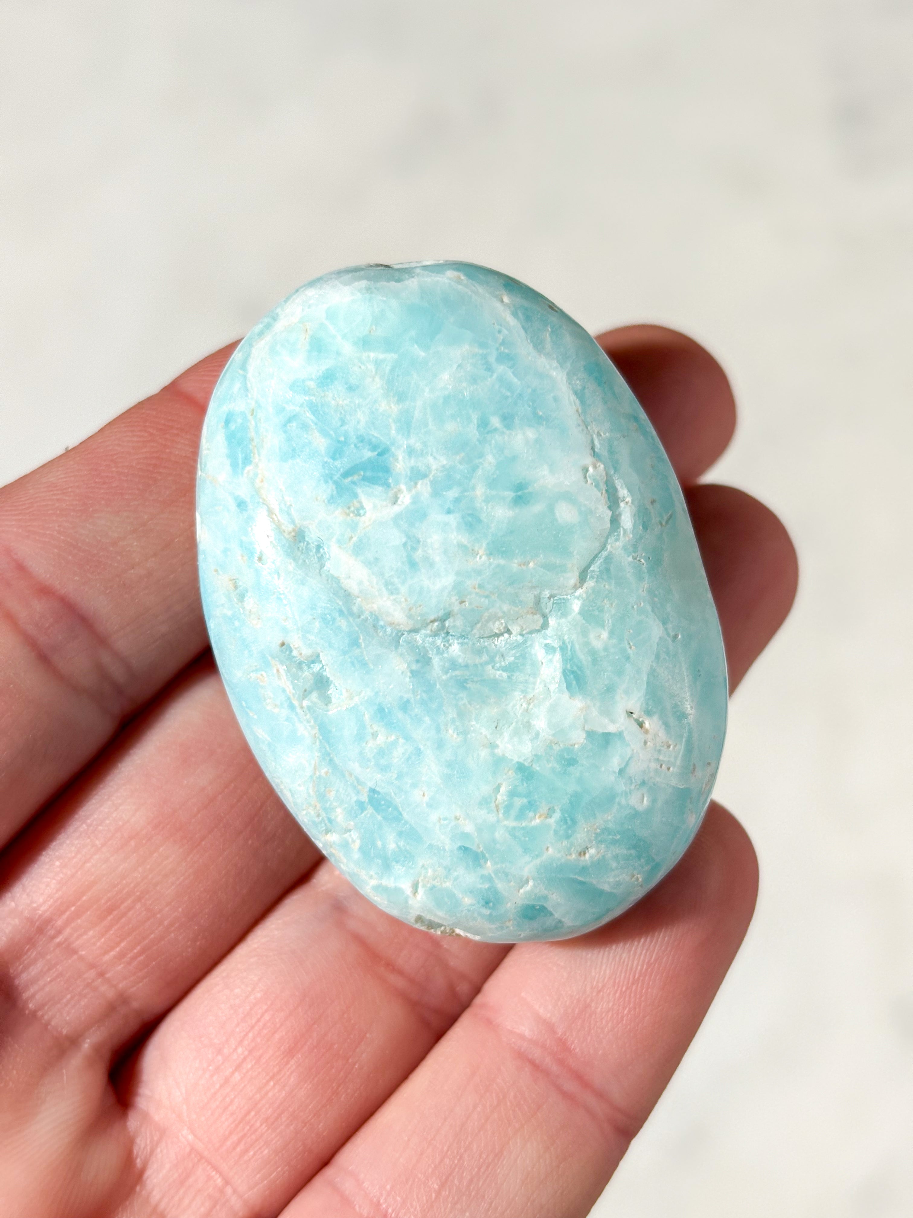 Caribisk Calcit Palmstone (Nr. 2)