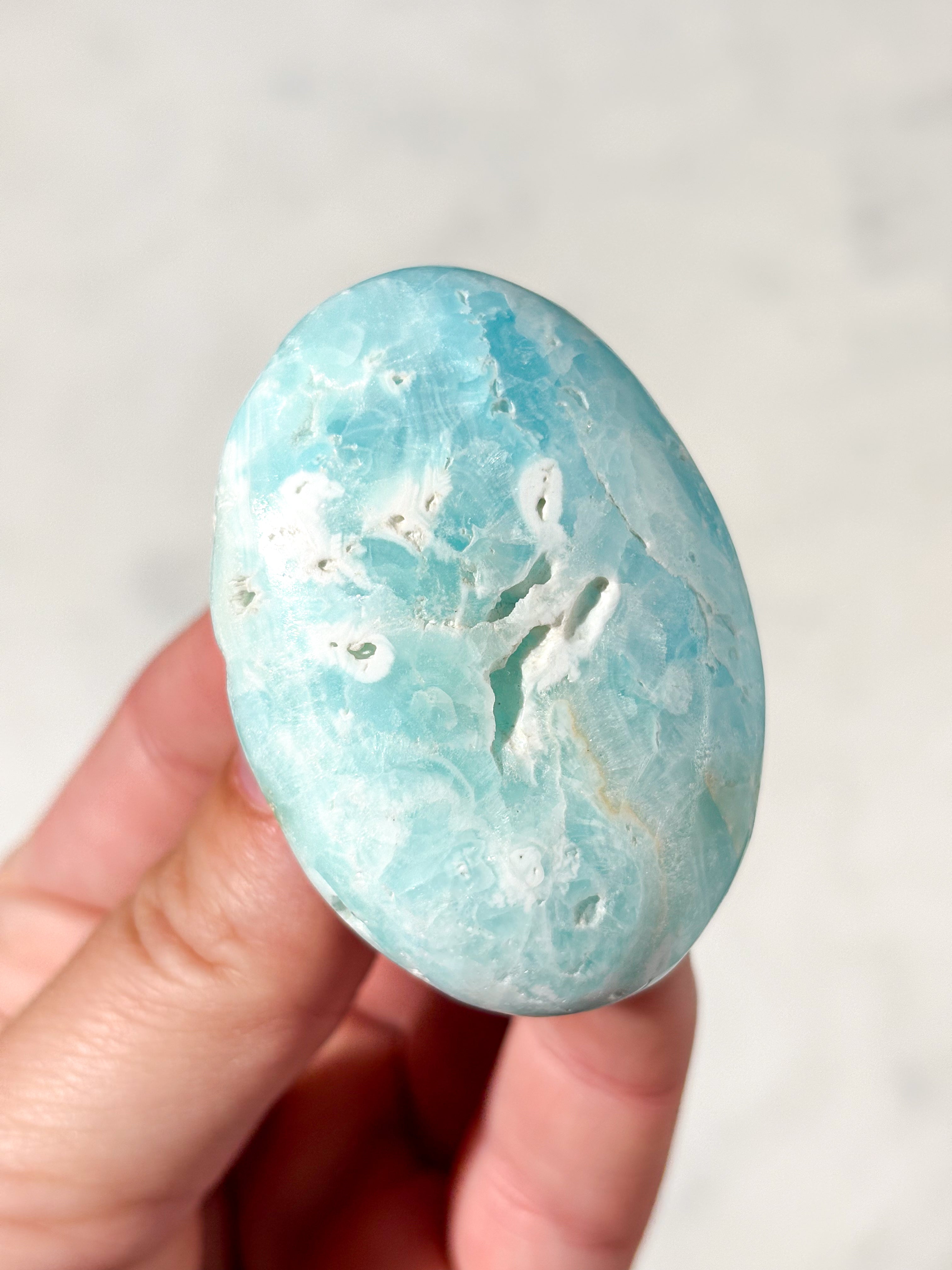 Caribisk Calcit Palmstone (Nr. 9)