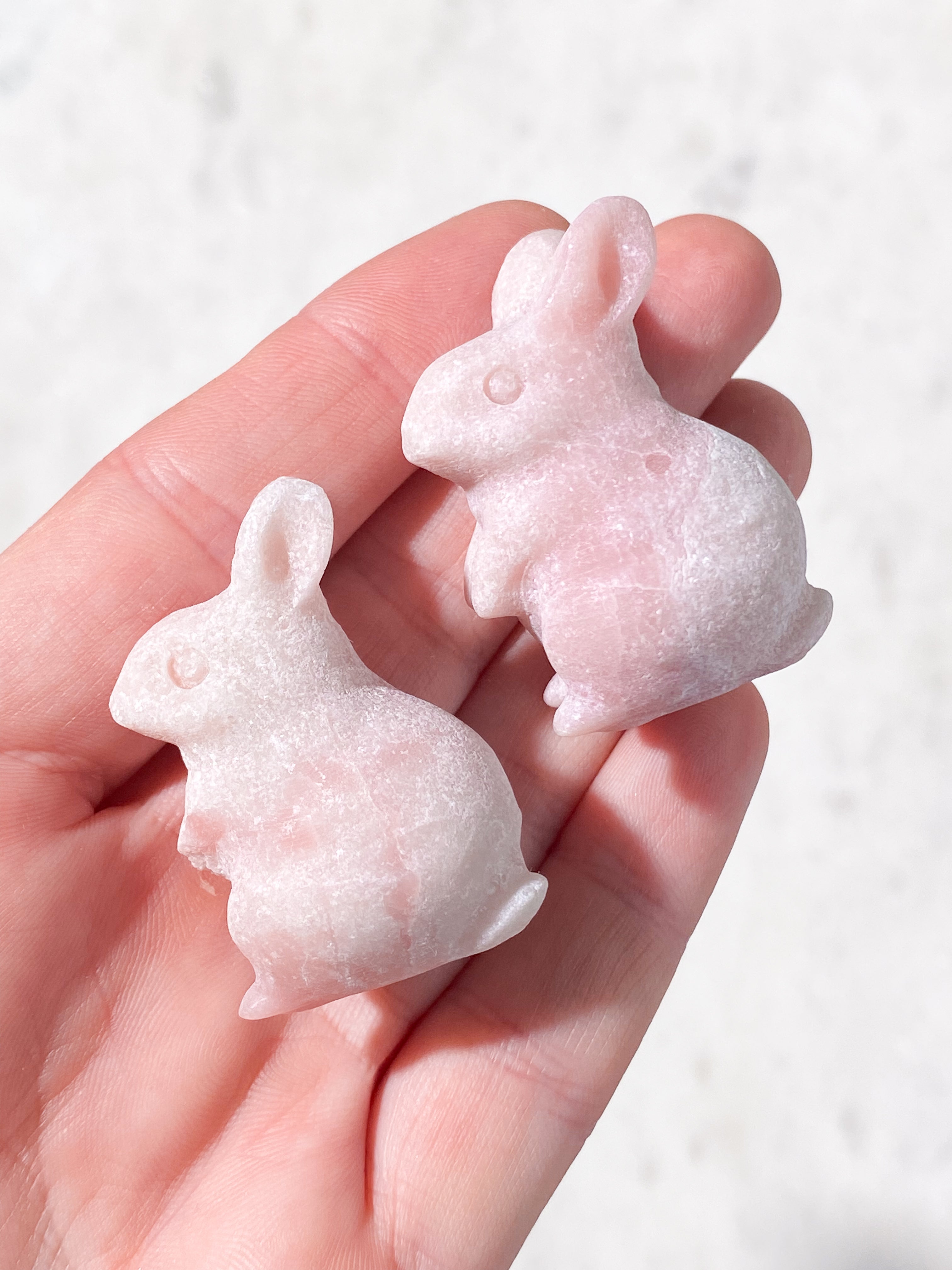 Pink Opal Hare (Lille)