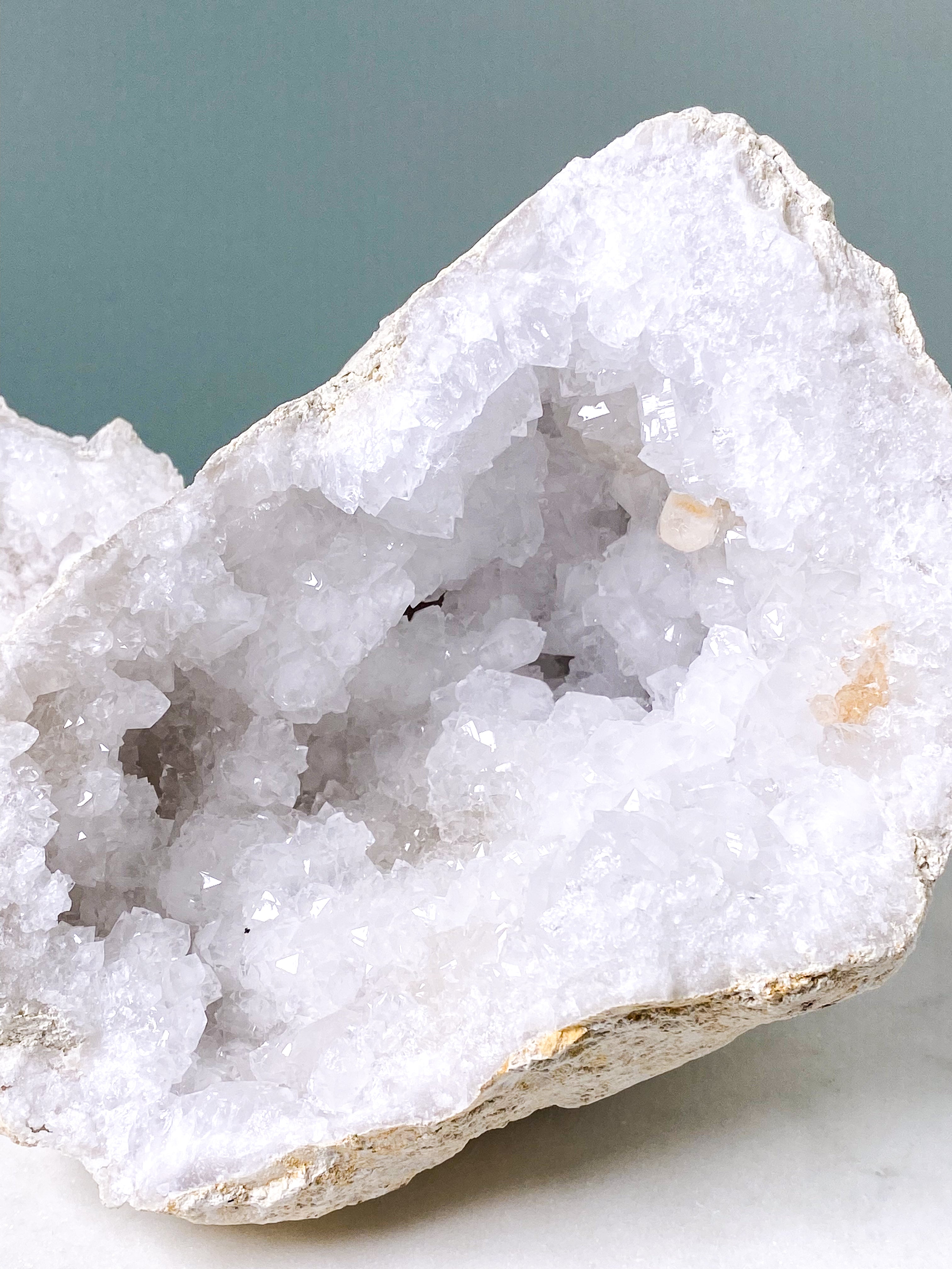 XL bergkristallgeodset (nr 30)