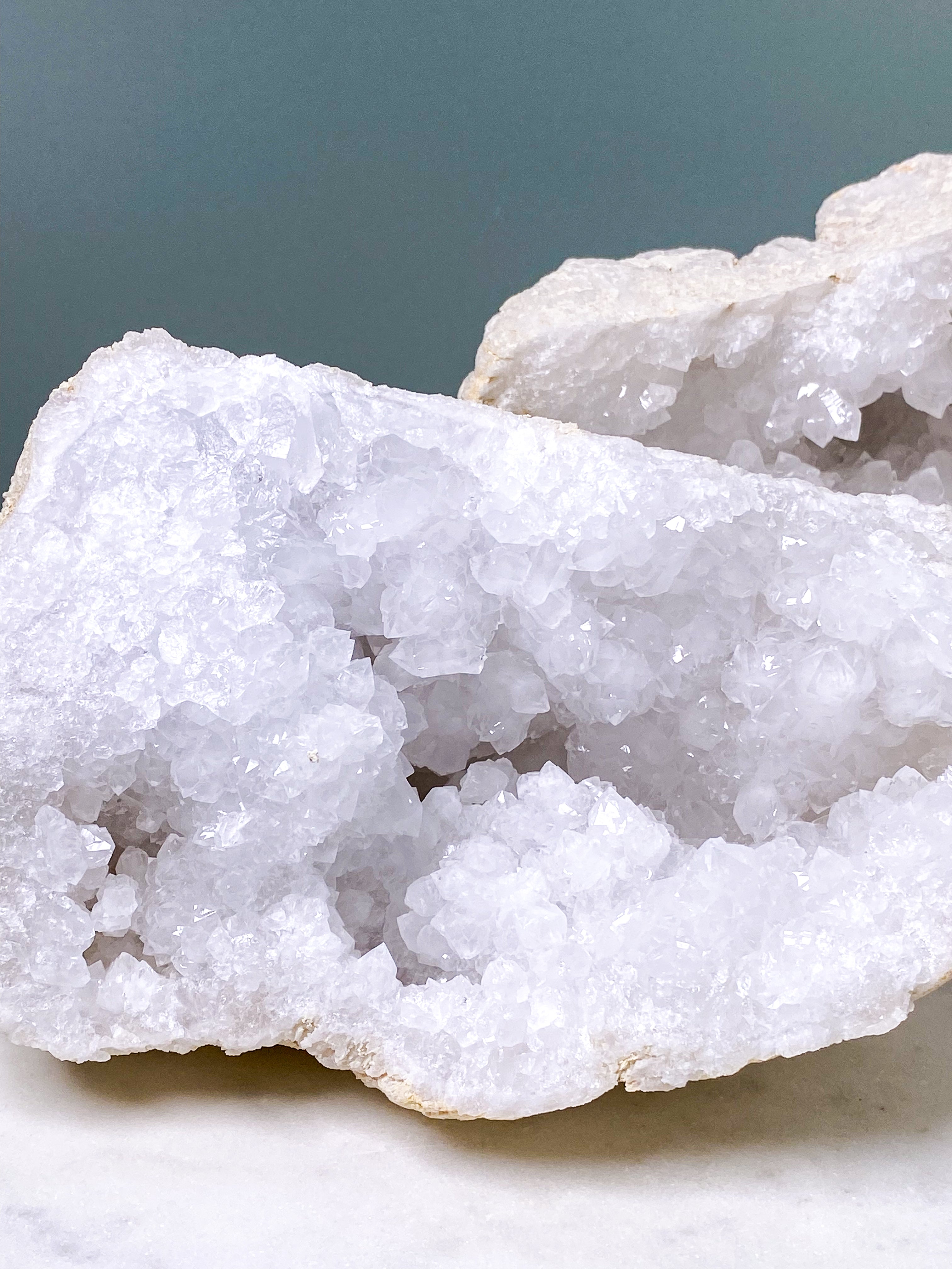 XL Bjergkrystal Geode Sæt - 3,6 kg (Nr. 18)