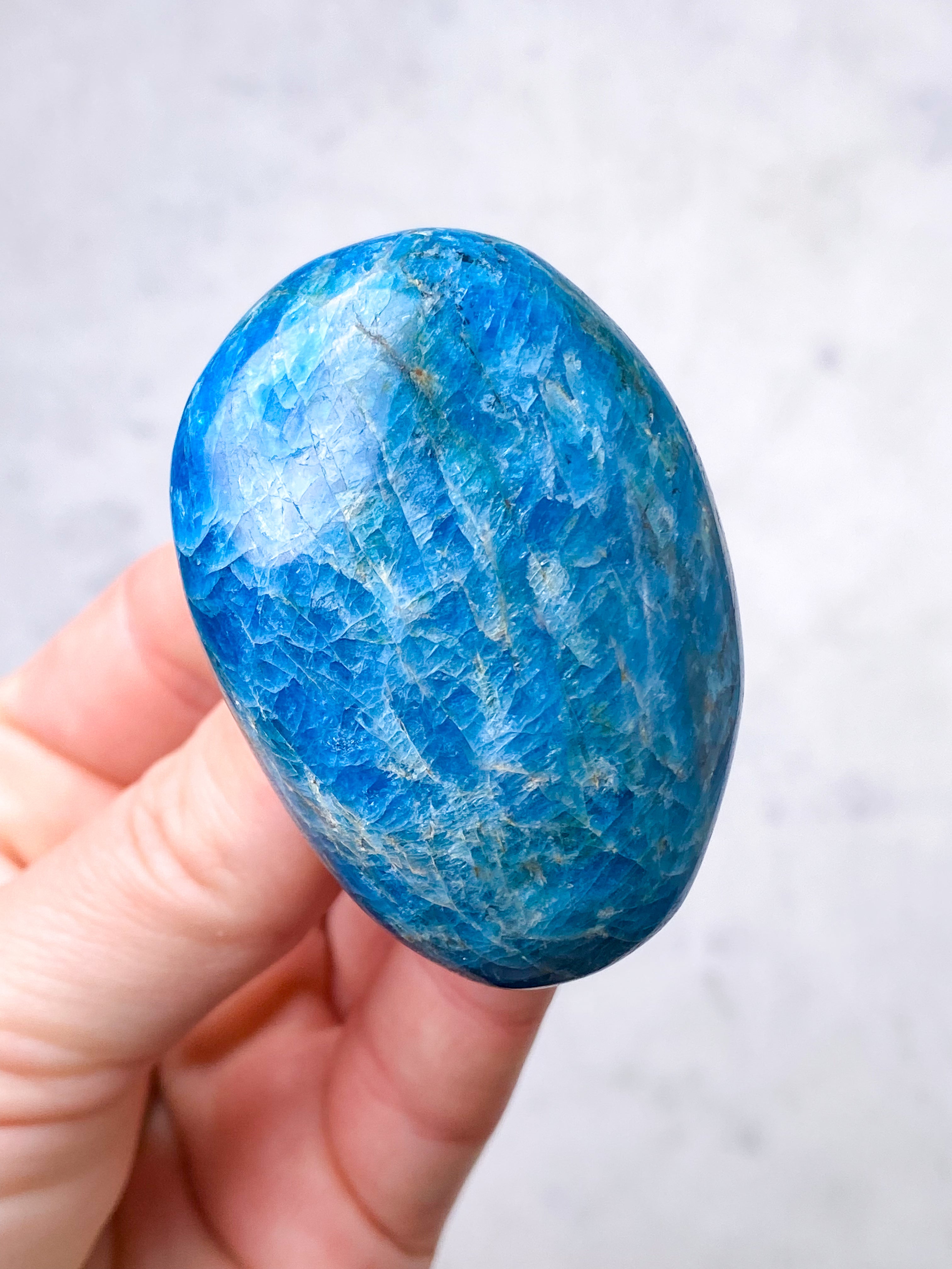 Blå Apatit Palmstone (Nr. 9)