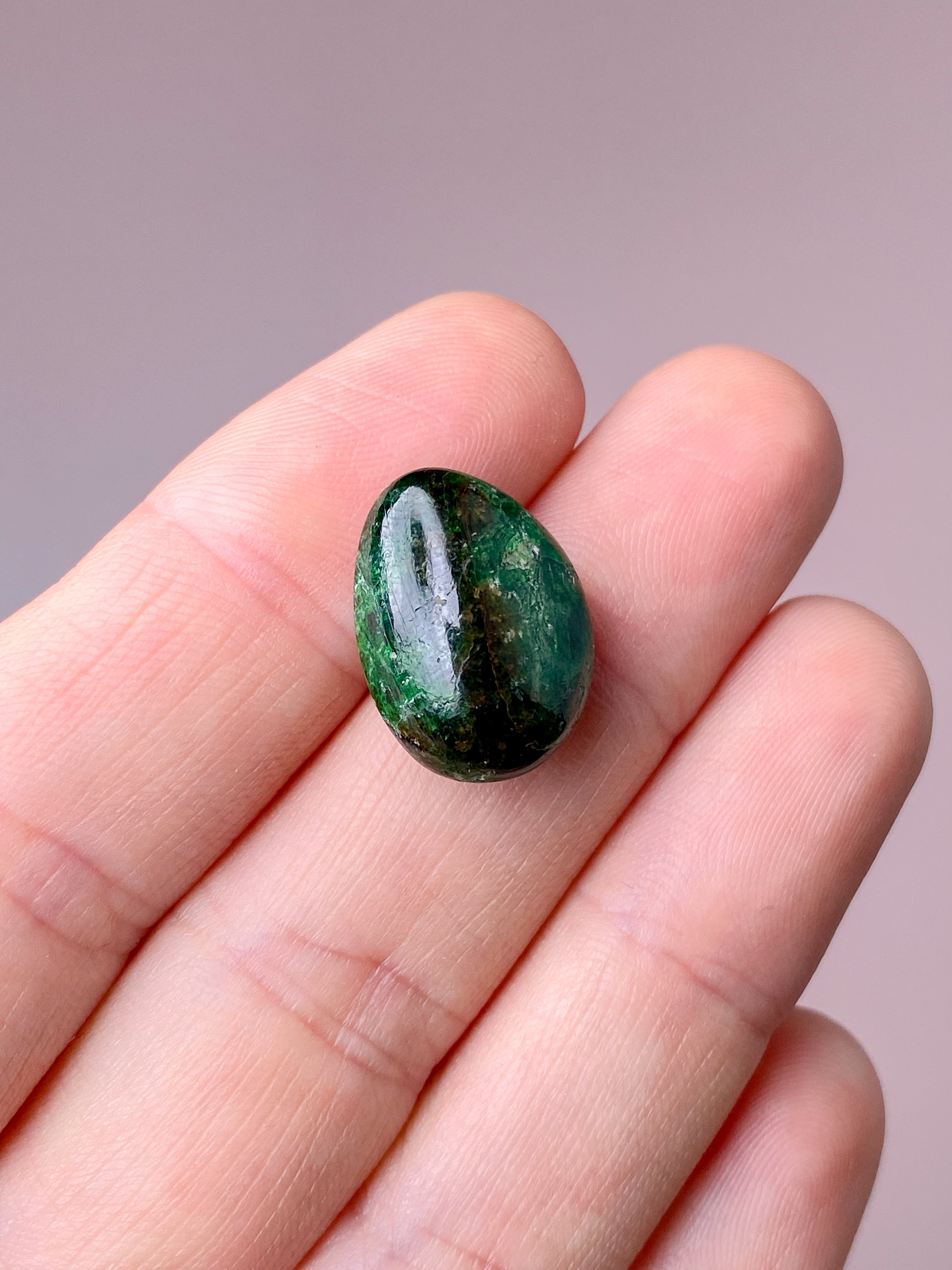 Uvarovite Polished (No. 1)