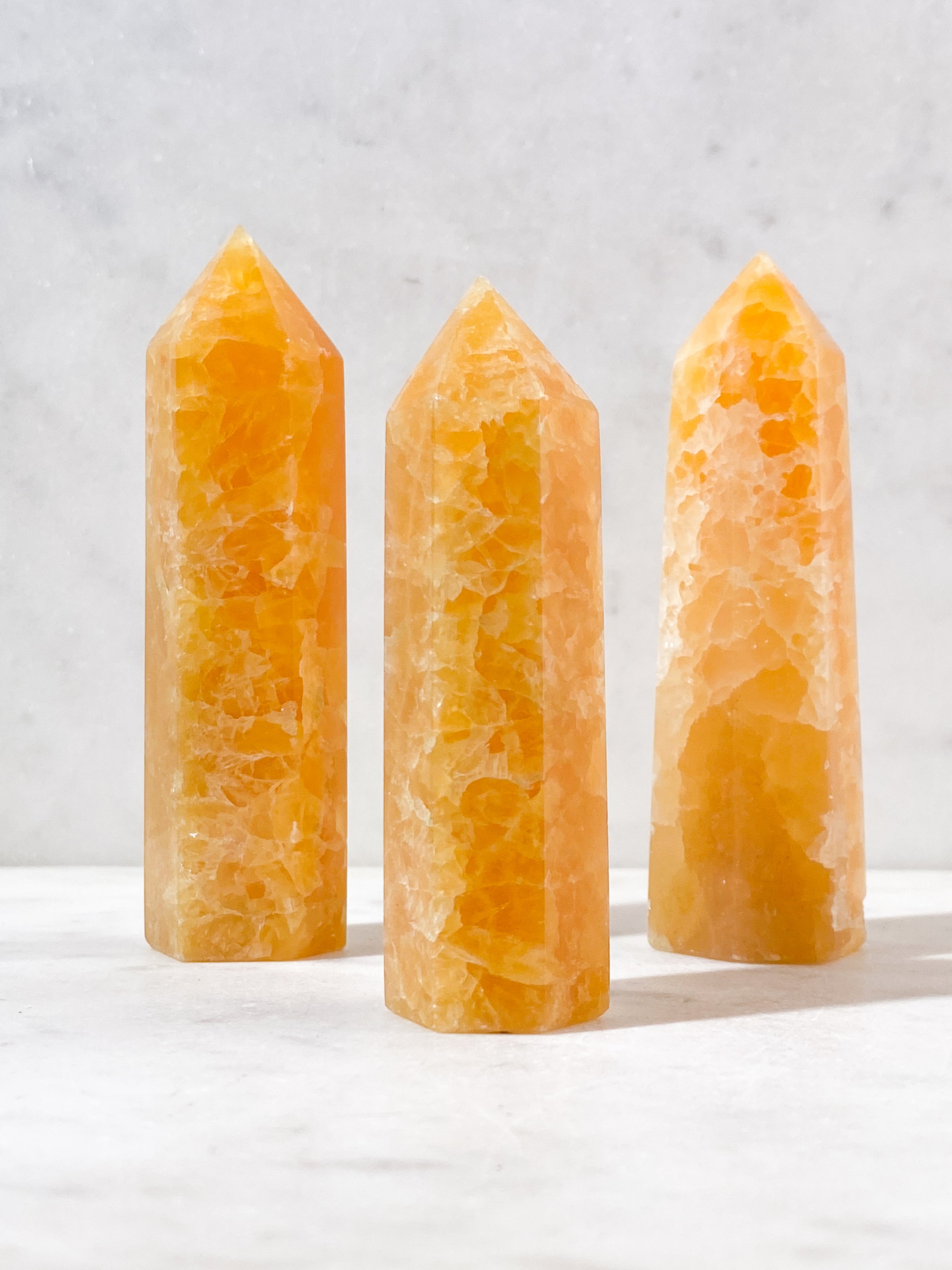 Lys Orange Calcit Tårn