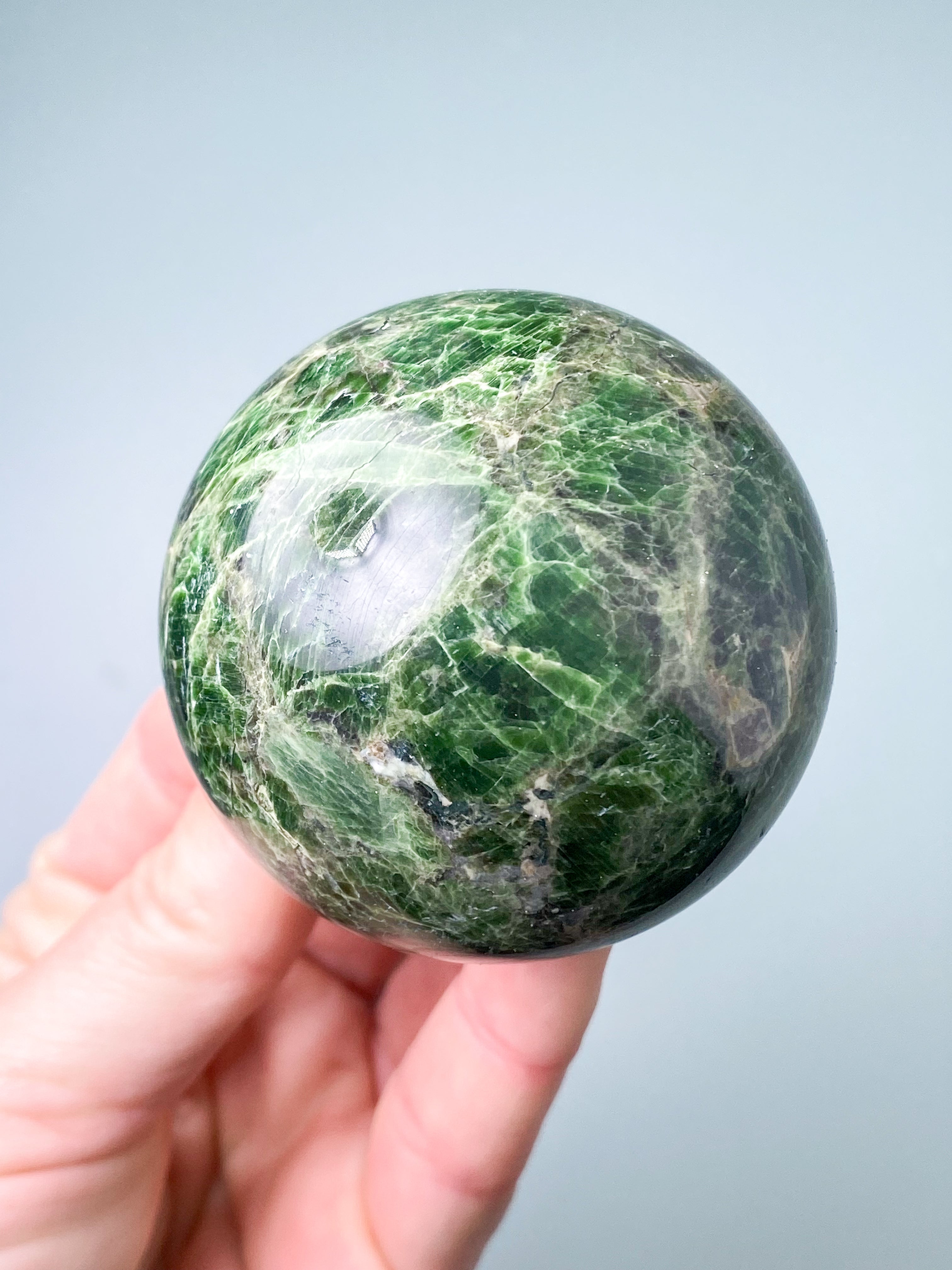 Kromdiopsidesfär (nr 1)