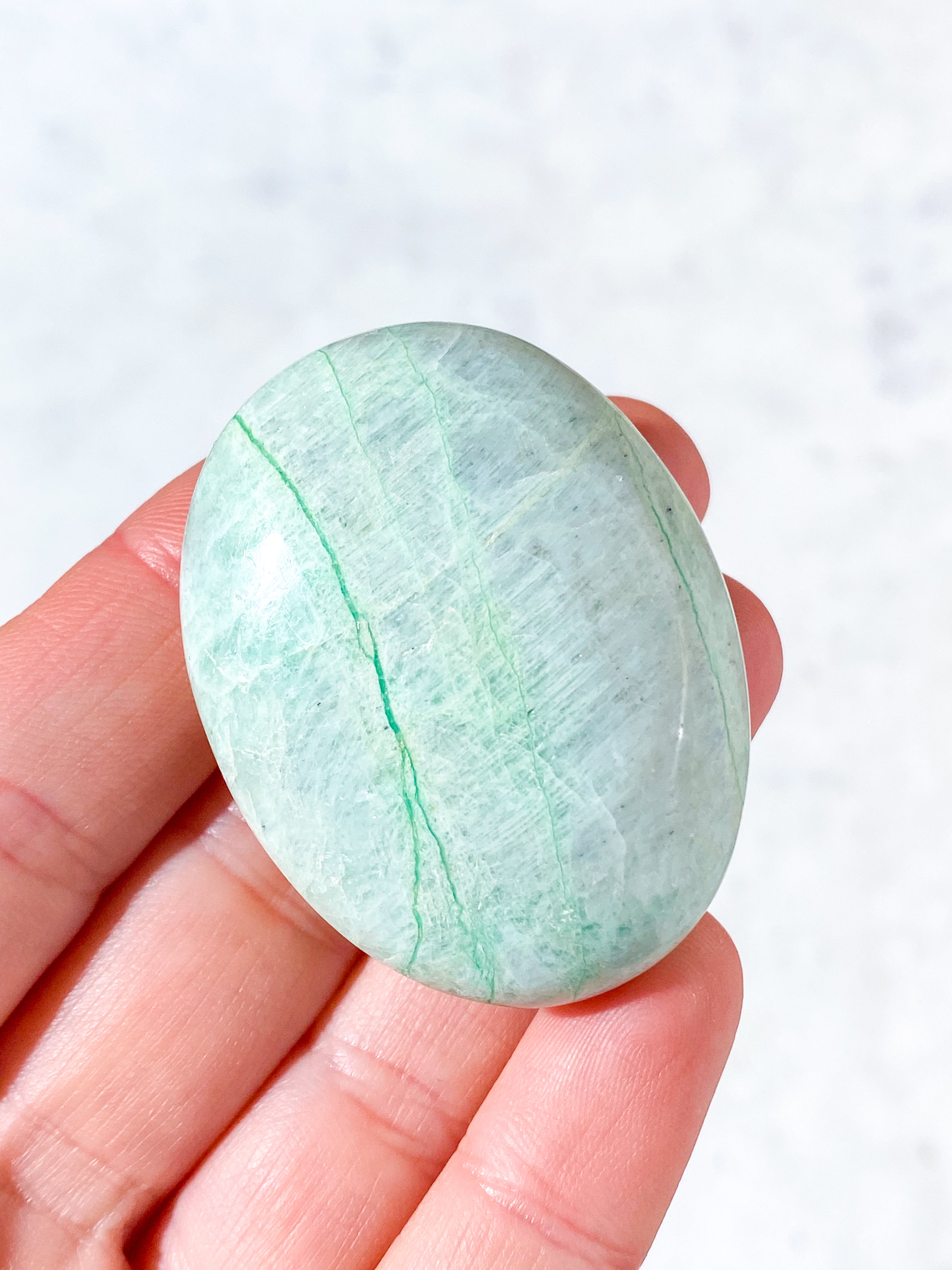 Grøn Månesten (Garnierit) Palmstone (Nr. 2)