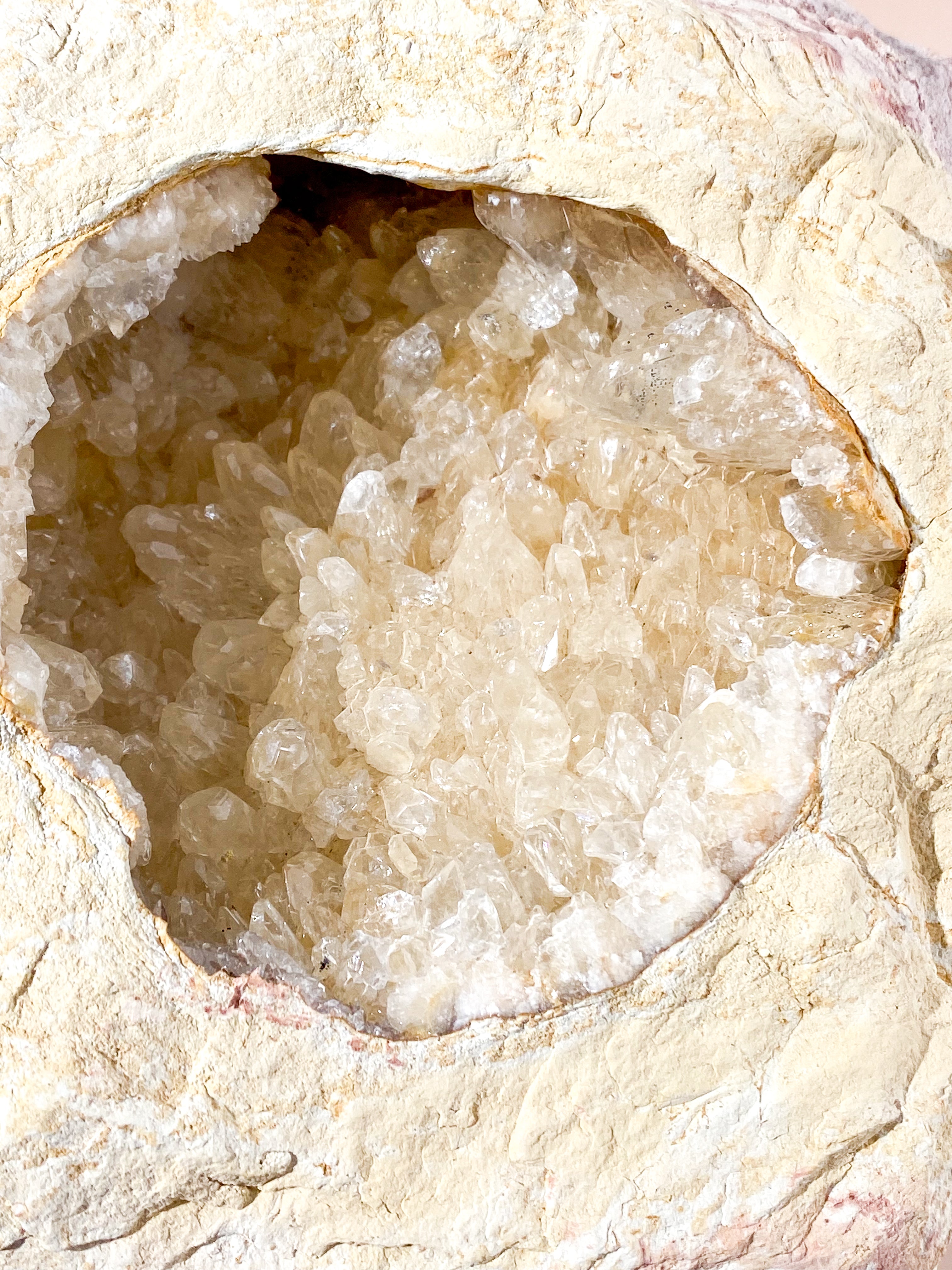 Kæmpe Calcit Geode - 1,3 Kg (Nr. 1)