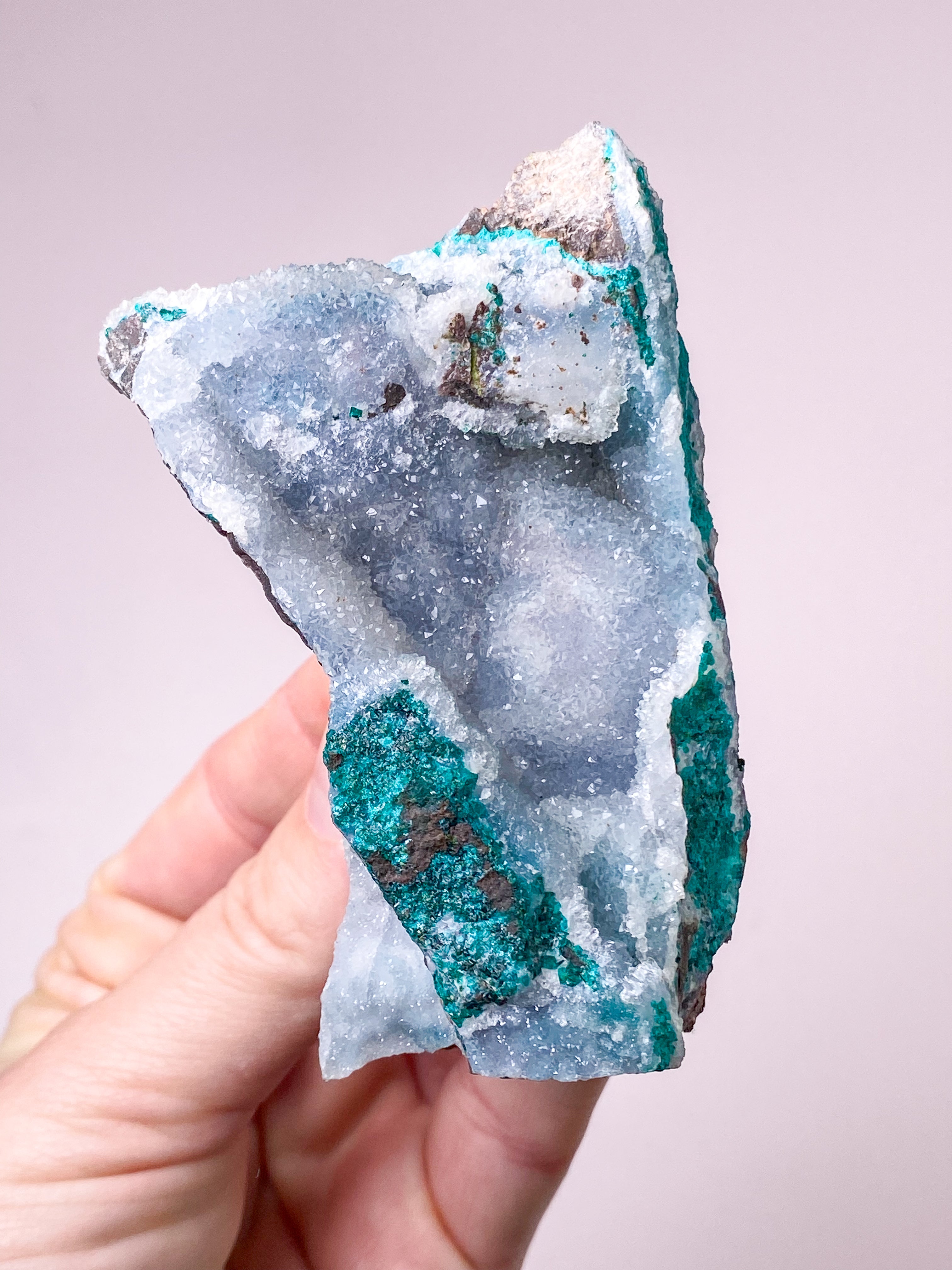 Druzy-dioptas (nr 10)