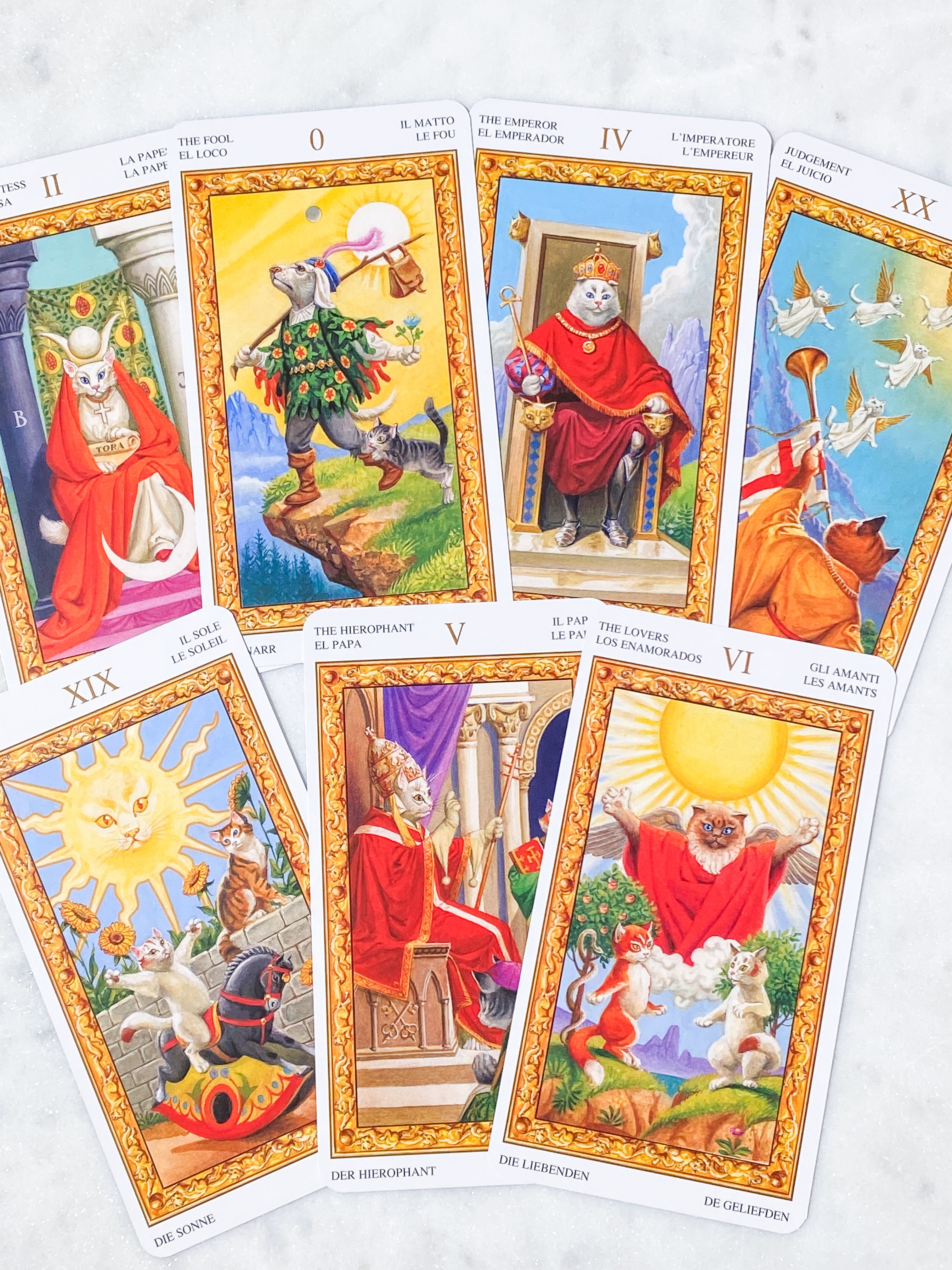 Tarot Of White Cats
