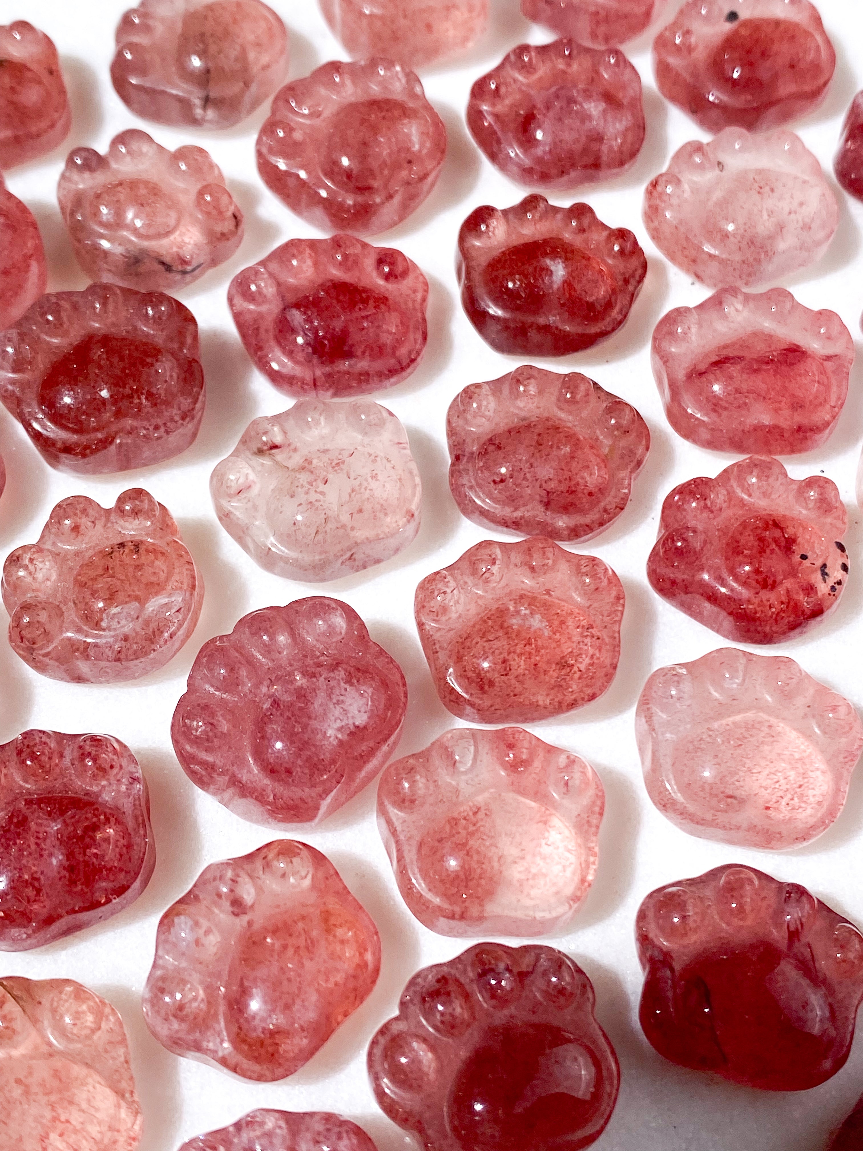 Jordbærkvarts Kattepoter