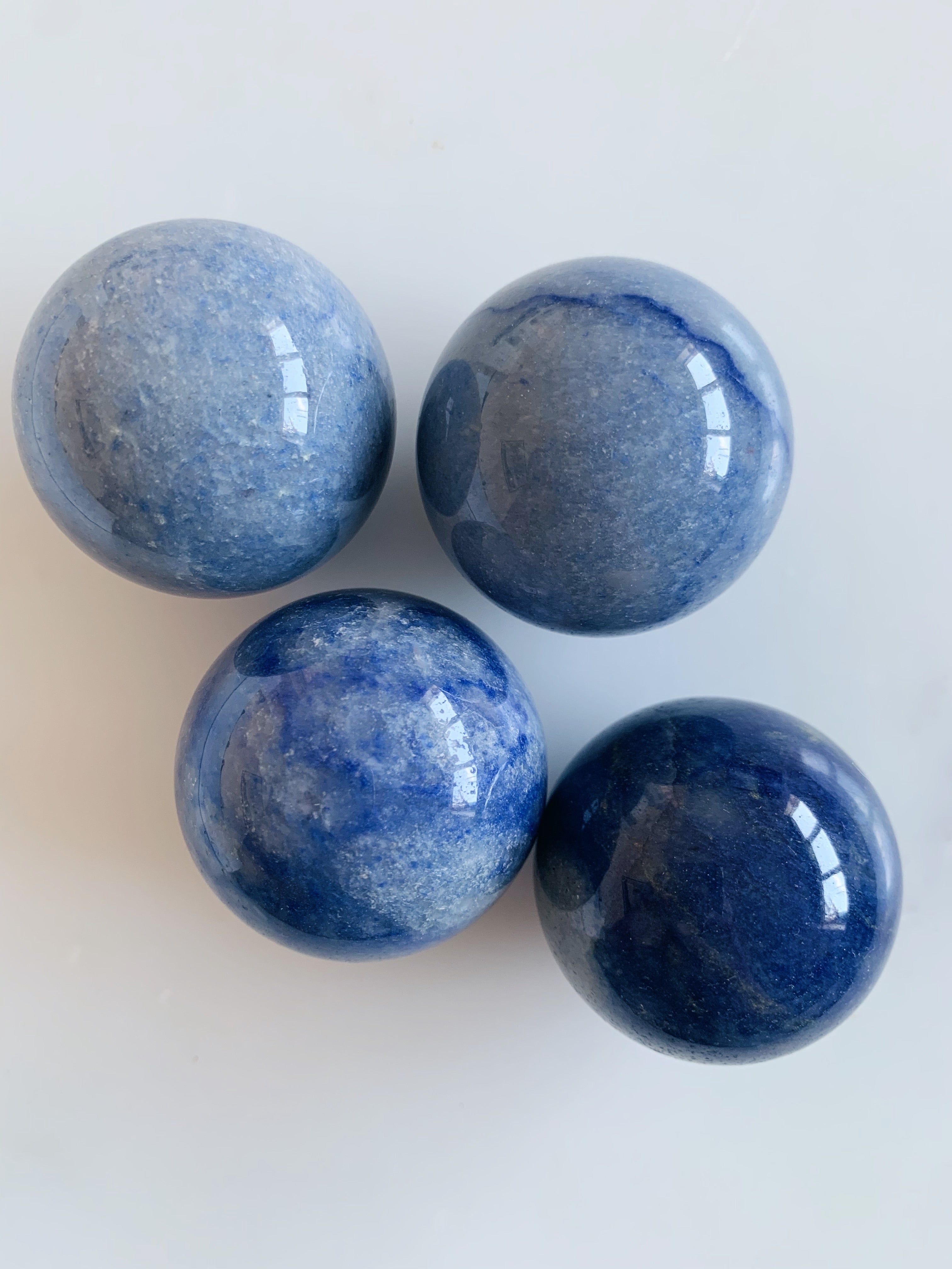Blue Quartz Ball (2 cm)